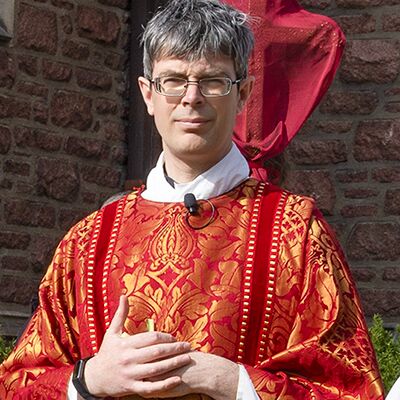 The Very Rev. Tom Albinson