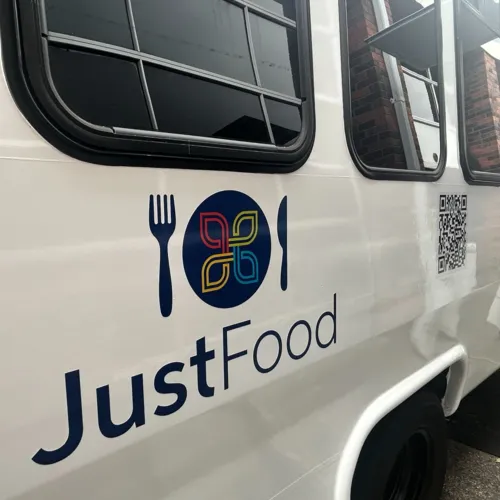food truck - side logo