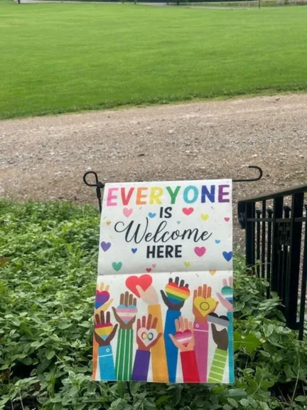 st. vincent's welcome sign